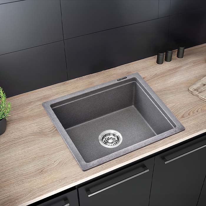 right kitchen sink for hard water